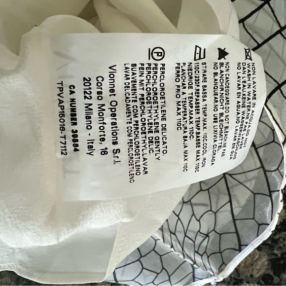 VIONNET PARIS Top. - Picture 8 of 8